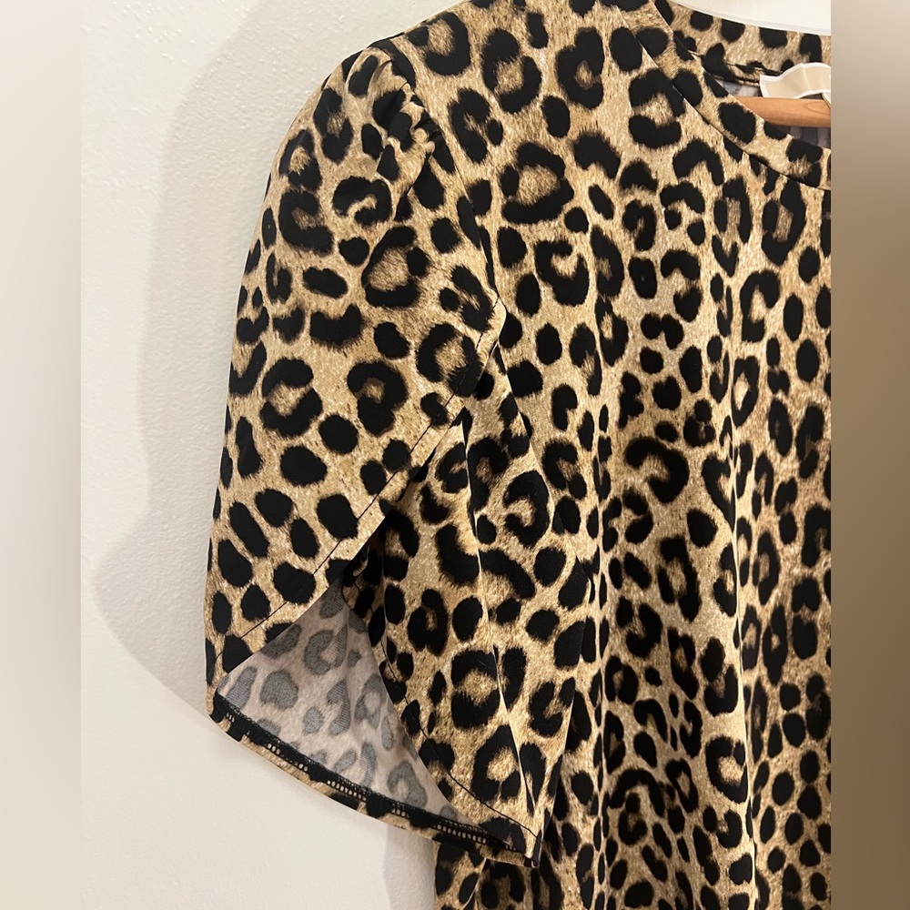 NWOT Michael Kors Animal Print Blouse Women’s Large - Picture 3 of 7